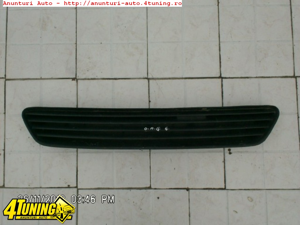 Grila radiator Opel Astra G