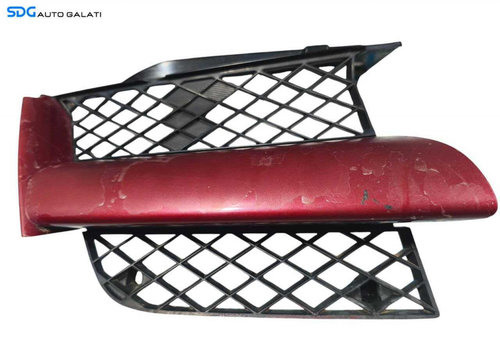 Grila radiator partea Stanga Mitsubishi Outlander 2003 - 2008 Cod MR971688 [LR1373]