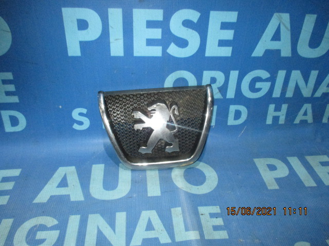 Grila radiator Peugeot 807; 1490016077
