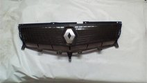 Grila radiator Renault Mascott An 2004 2006 2007 2...