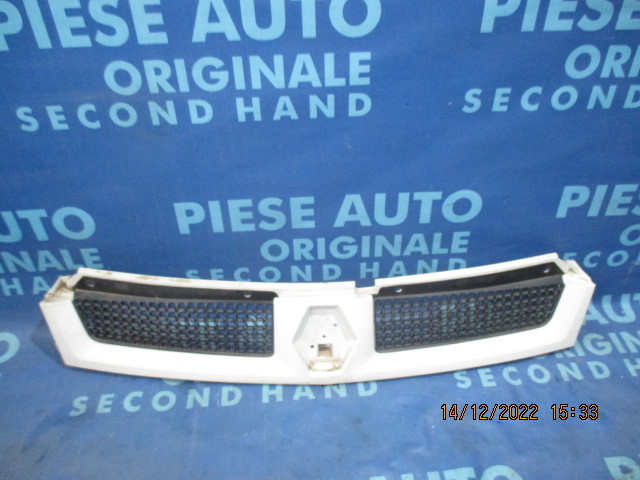Grila radiator Renault Master 2005; 8200233765