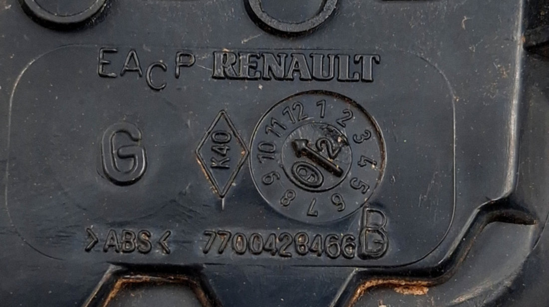 Grila Radiator Renault SCENIC 1 / MEGANE Scenic (JA0/1) 1996 - 2003 7700428466B, 7700428466