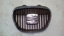 Grila radiator Seat Ibiza 3 An 2002 2003 2004 2005...