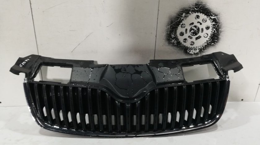 Grila radiator Skoda Fabia 2 An 2007 2008 2009 2010 cod 5J0853668A