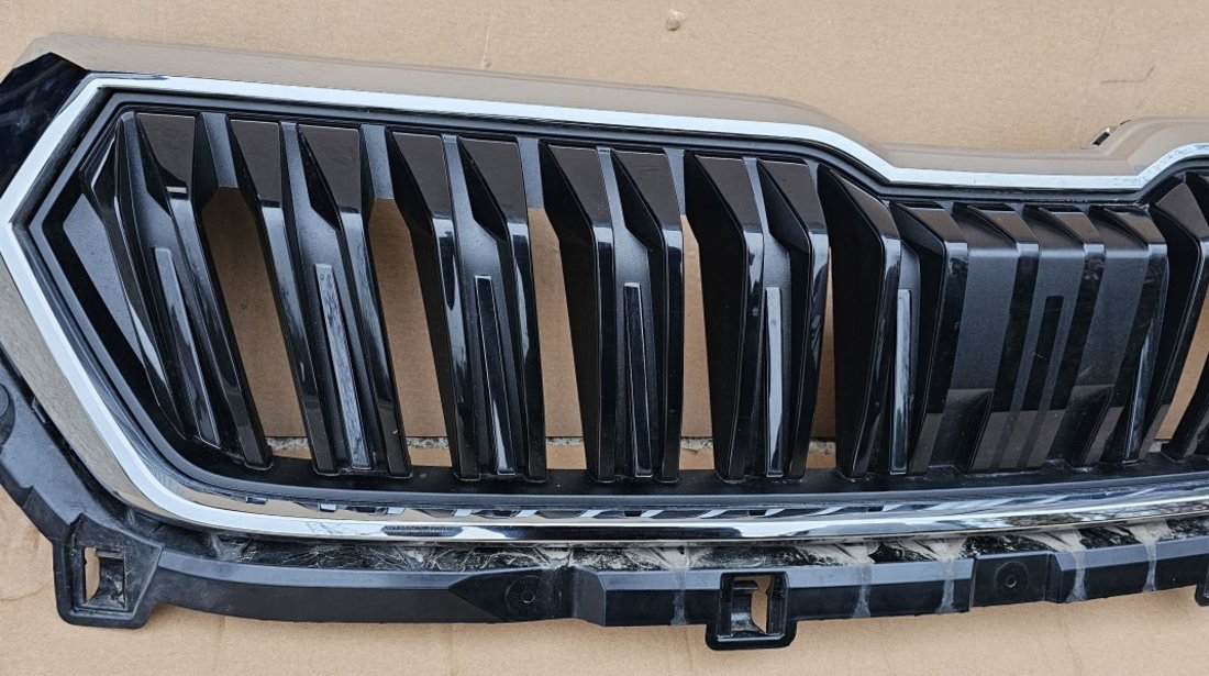 Grila radiator Skoda Karoq Facelift 2022 2023