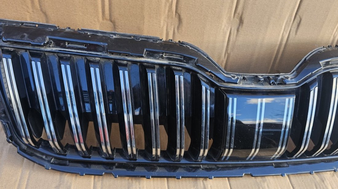 Grila radiator Skoda Superb 3 Facelift 2019 2020 2021 2022