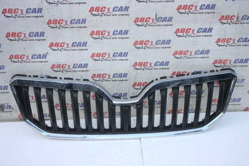 Grila radiator Skoda Yeti facelift 2013-2017 5L0863668A
