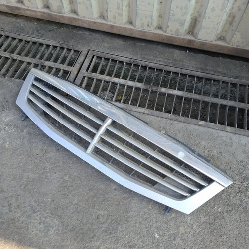 Grila Radiator Ssangyong Rexton W 2012 > 7946008000, 7946308000