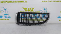 Grila radiator stanga 224059-10 22405910 BMW Seria...