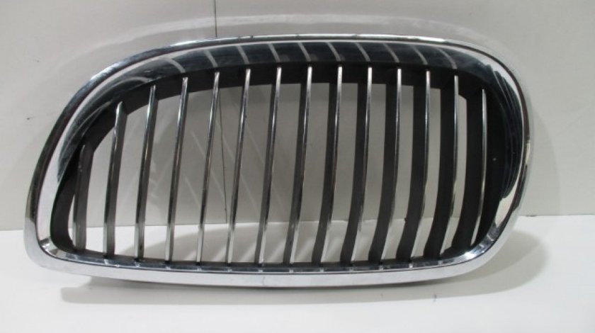 Grila radiator stanga BMW Seria 3 E90 An 2008-2012