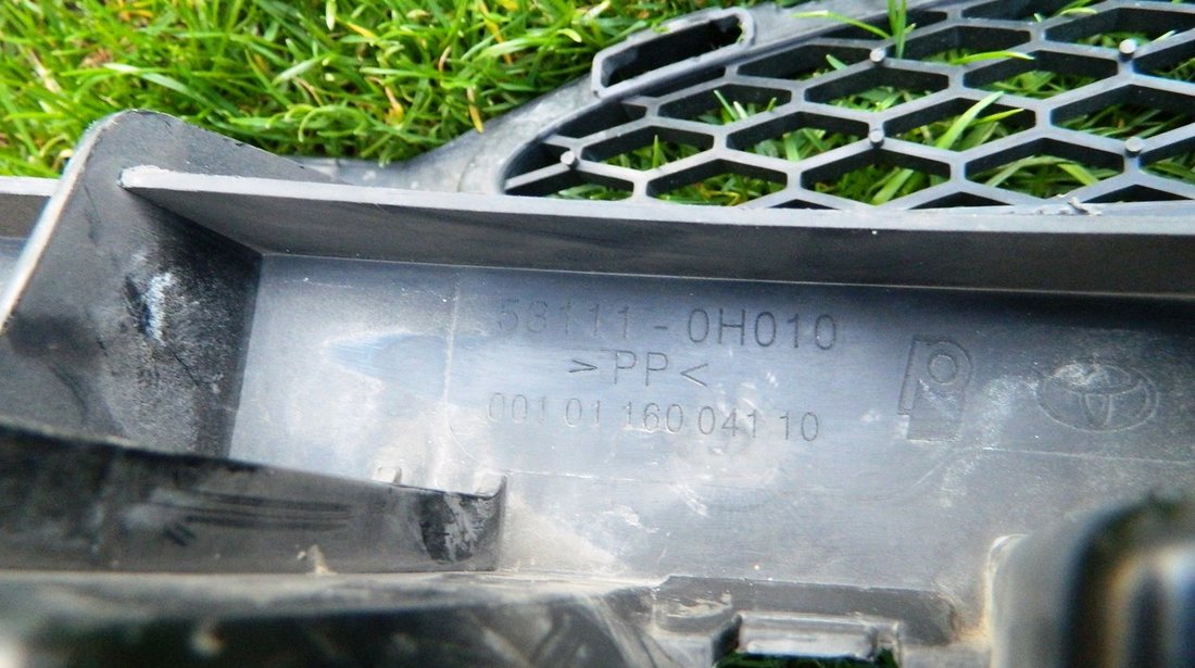Grila radiator Toyota Aygo model 2005-2008 cod 53111-0h010