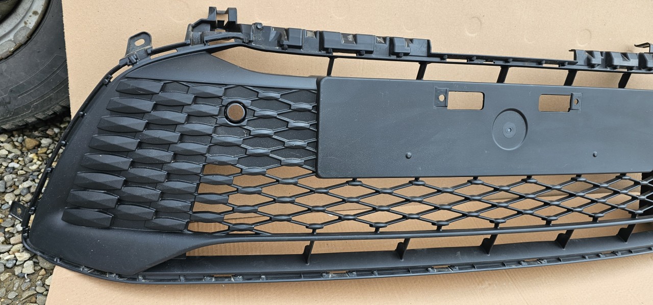 Grila radiator Toyota Corolla Cross 2020 2021 2022 2023