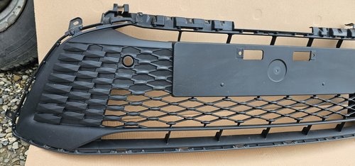 Grila radiator Toyota Corolla Cross 2020 2021 2022 2023