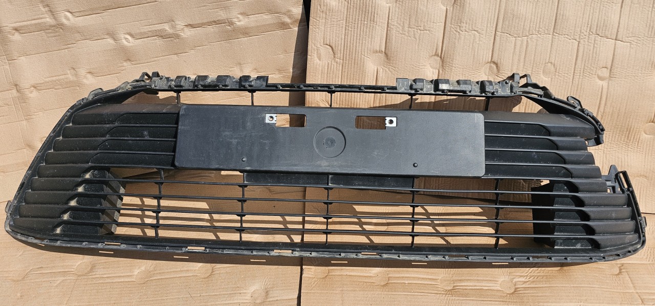Grila radiator Toyota Corolla Sedan 2019 2020 2021