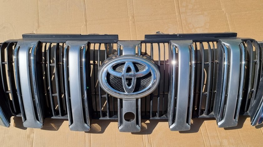 Grila radiator Toyota Land Cruiser Prado 150 2013 2014 2015 2016 2017
