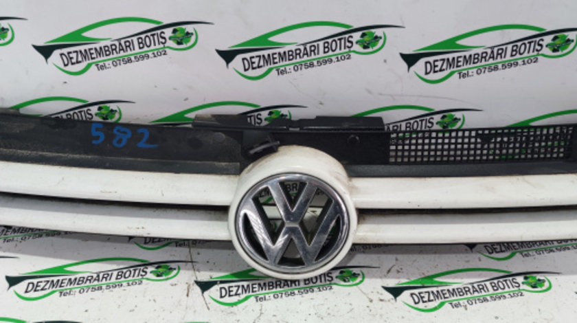 Grila radiator Volkswagen VW Golf 4 [1997 - 2006] wagon 1.9 SDI MT (68 hp)