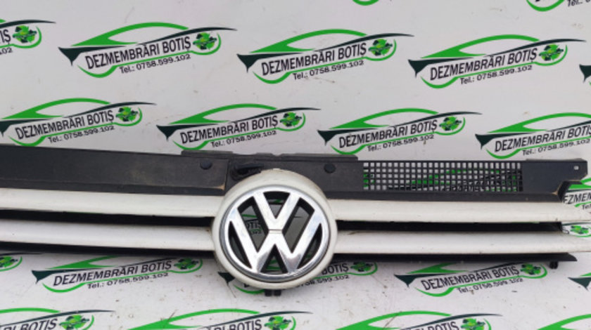 Grila radiator Volkswagen VW Golf 4 [1997 - 2006] Hatchback 5-usi 1.4 MT (75 hp)