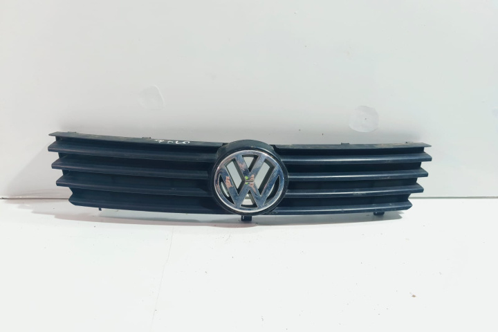 Grila radiator Volkswagen VW Polo 3 6N [facelift] [2000 - 2002]