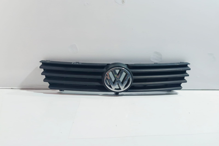 Grila radiator Volkswagen VW Polo 3 6N [facelift] [2000 - 2002]