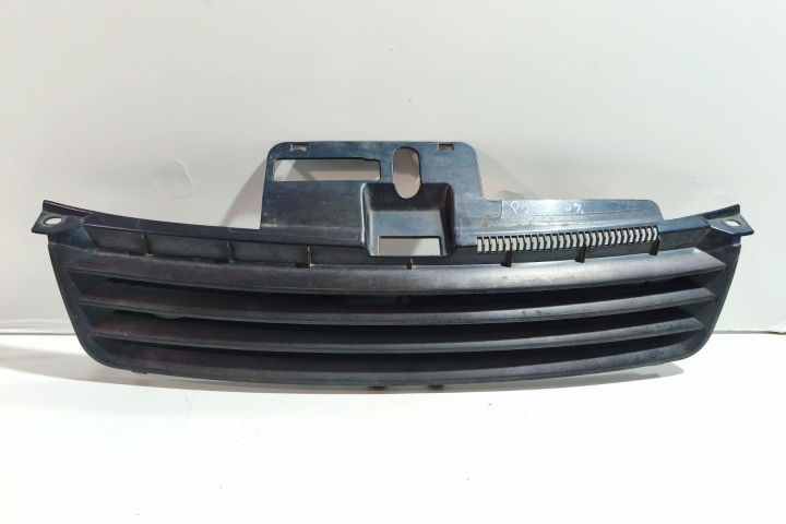 Grila radiator Volkswagen VW Polo 4 9N [2001 - 2005]