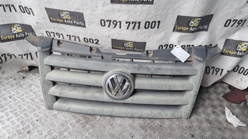 Grila radiator Vw Crafter 2.5 TDI cod motor BJK ,an 2009