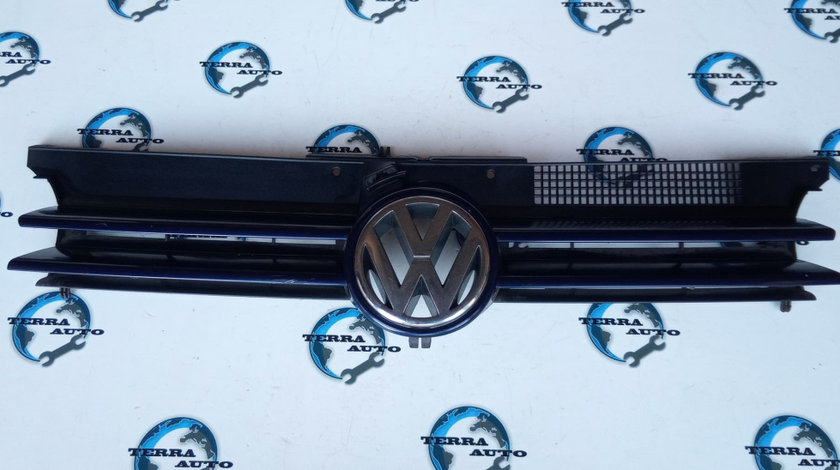 Grila radiator VW Golf 4