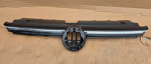Grila radiator Vw Golf 8 2020 2021 2022 2023
