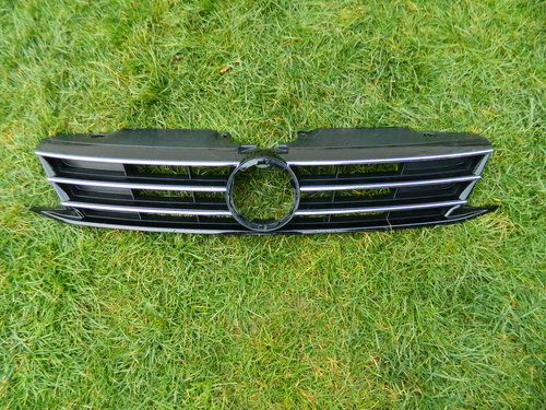 Grila radiator VW Jetta Facelift model 2015-2017 cod 5C6853655F