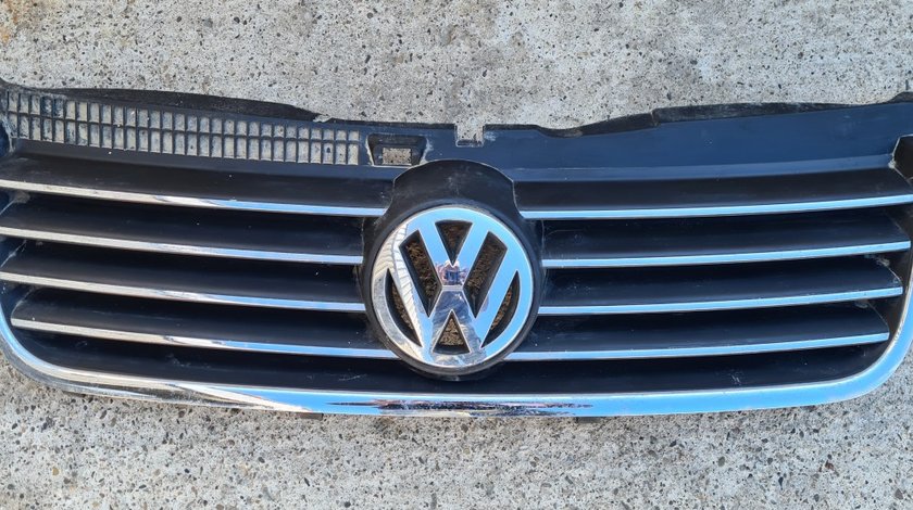 Grila radiator Vw Passat B5.5 2001 2002 2003 2004