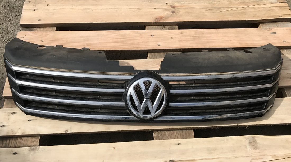 Grila radiator Vw Passat B7 2011 2012 2013 2014