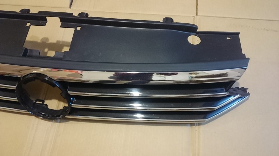 Grila radiator VW Passat B8 (2014-2019) cod 3G0853653D