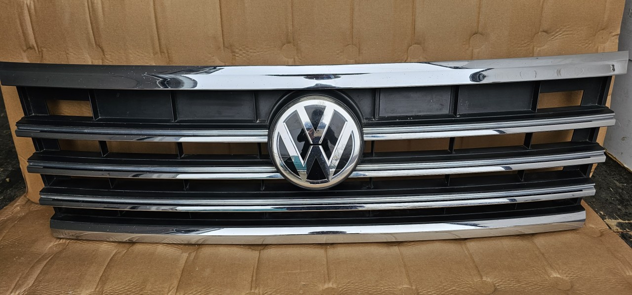Grila radiator VW Touareg 3 CR 2018 2019 2020