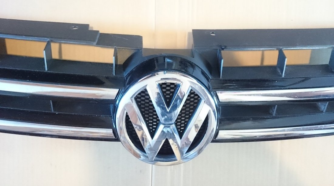 Grila radiator VW Touareg 7P (2010-2014) cod 7P6853651A