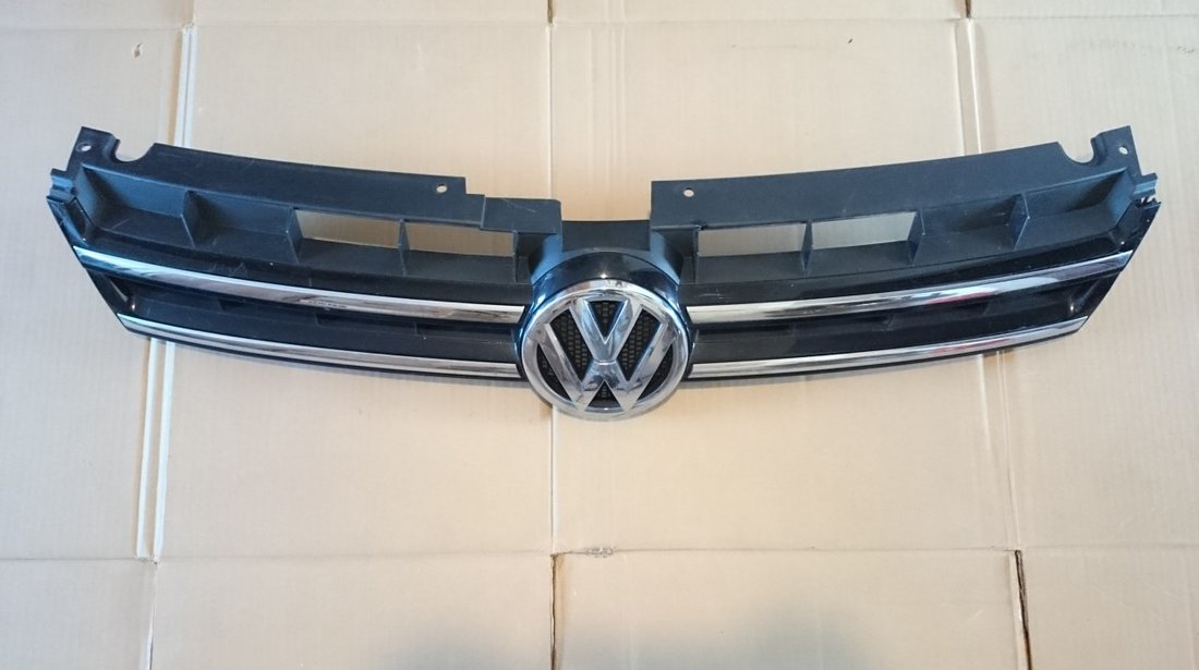 Grila radiator VW Touareg 7P (2010-2014) cod 7P6853651A