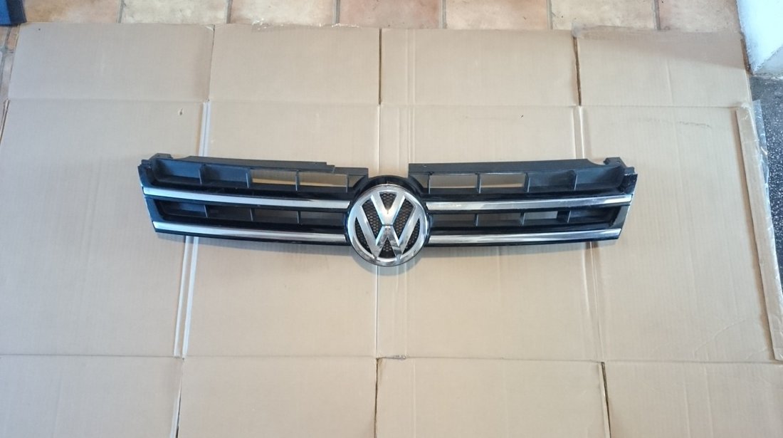 Grila radiator VW Touareg 7P (2010-2014) cod 7P6853651A