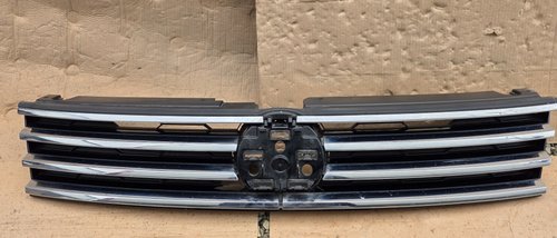 Grila radiator Vw Touareg 7P Facelift 2015 2016 2017