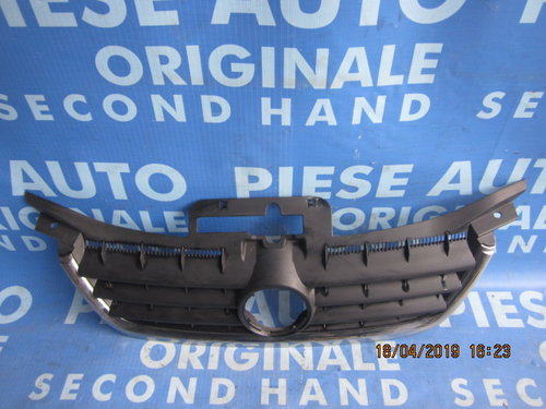 Grila radiator VW Touran 2005; cod: 1T0853651