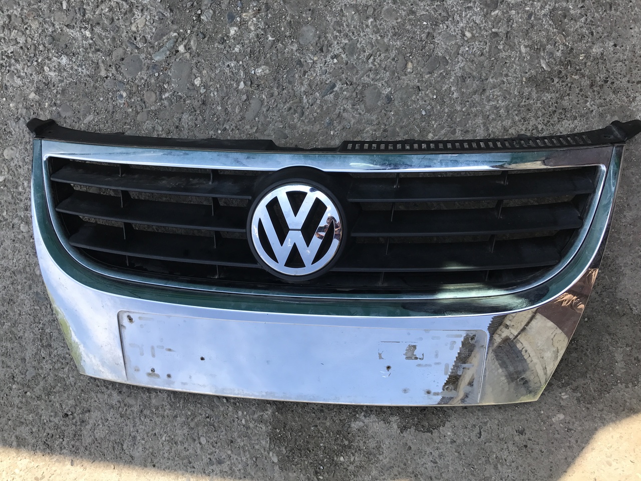 Come rimuovere il paraurti anteriore e posteriore VW Touran (2003-2010)