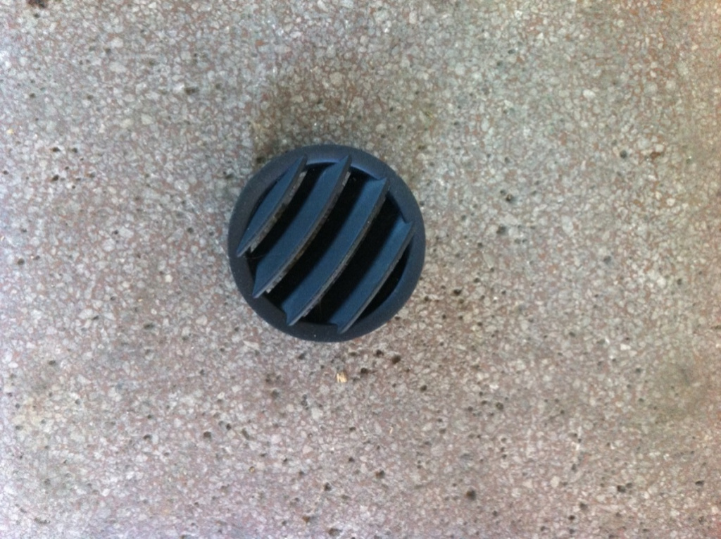 Grila rotunda ventilatie bord dreapta Opel Astra H [2004 - 2007] Hatchback 1.6 MT (105 hp) (L48) Twinport