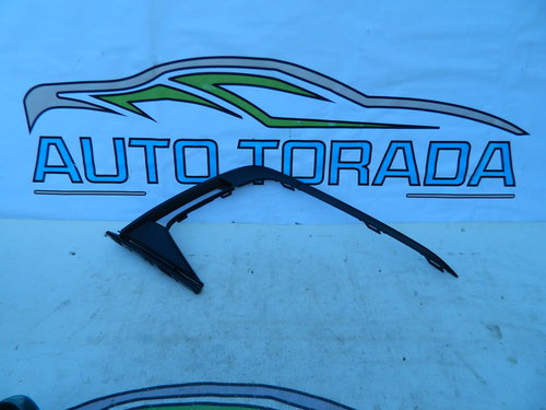 Grila stanga bara fata Audi A3 8Y S-line cod 8Y0807533 A