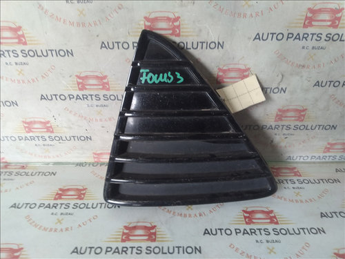 Grila stanga bara fata FORD FOCUS 3 an fabr. 2013
