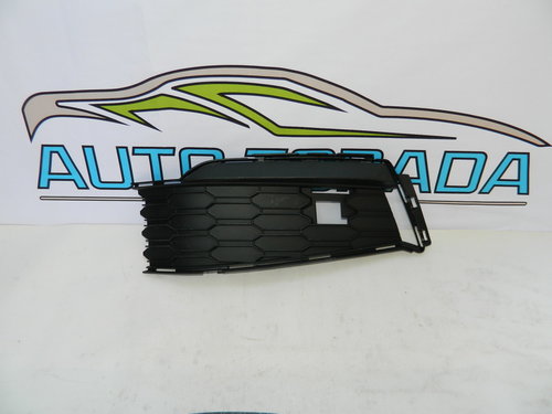 Grila stanga bara fata Skoda Kamiq 2021-2023 cod 658807367