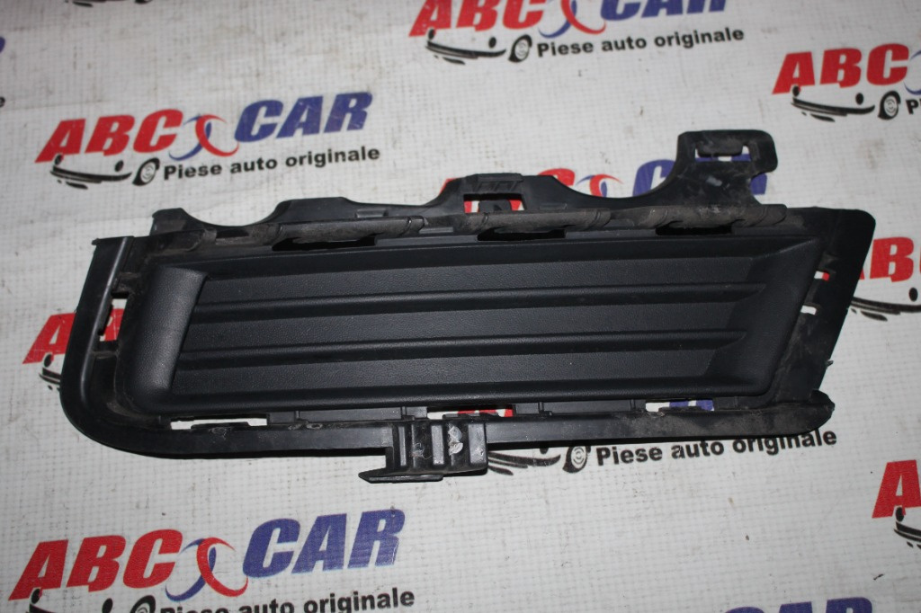 Grila stanga bara fata VW Golf 7 2014-2017 cod: 5G0853211D