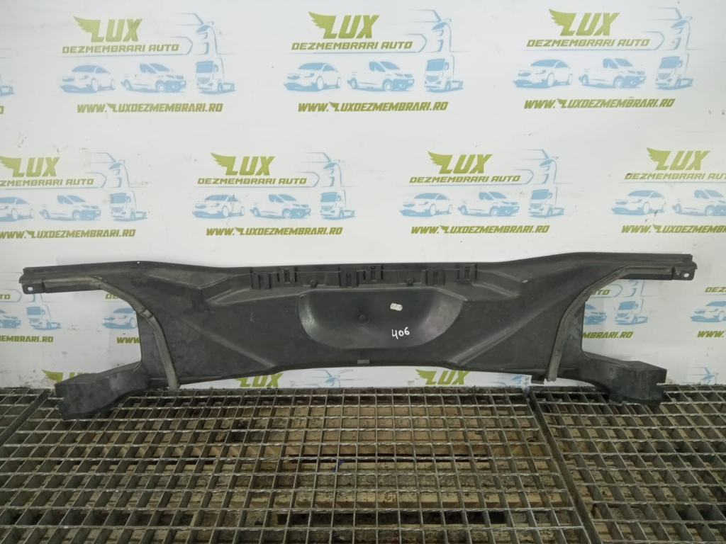 Grila stergatoare BMW Seria 3 E91 [facelift] [2008 - 2013] 2.0 d 184 cp N47D20C xDrive