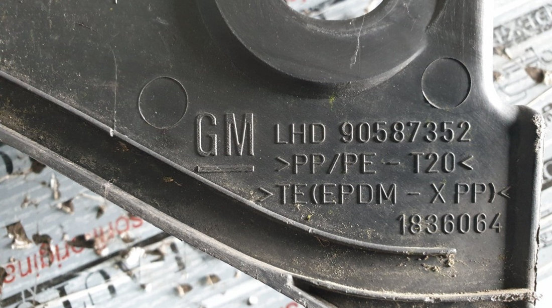 Grila stergatoare parbriz originala Opel Zafira A cod piesa : GM 90587352