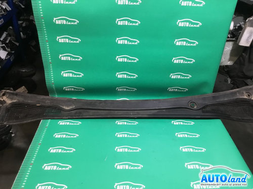 Grila Stergator 668117610r Renault CLIO IV 2012