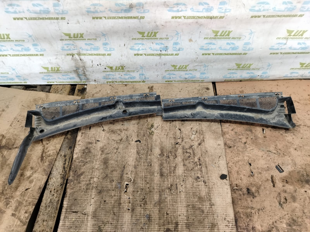 Grila stergator 9816604380g Fiat Doblo 2 [facelift] [2015 - 2021]