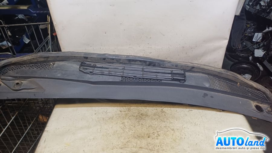 Grila Stergator A1698300013 Mercedes-Benz A-CLASS W169 2004