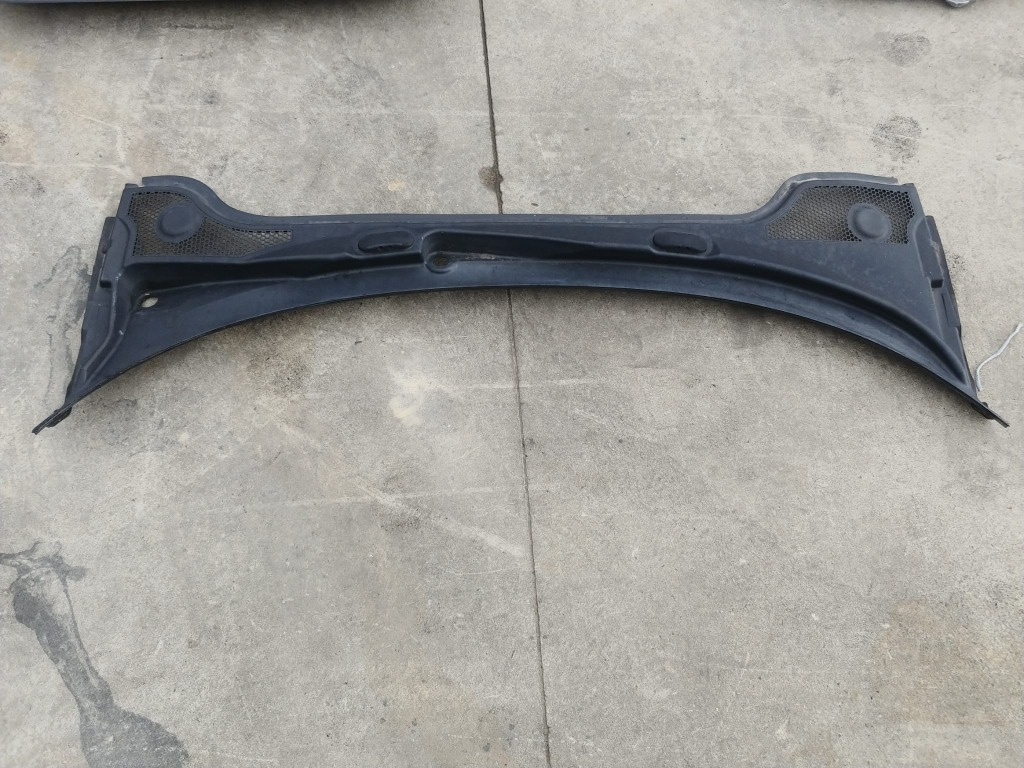 Grila stergator audi a3 8p 8p1819415c