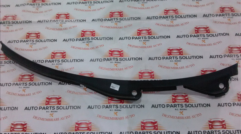 Grila stergator AUDI A4 2008-2011 (B8)